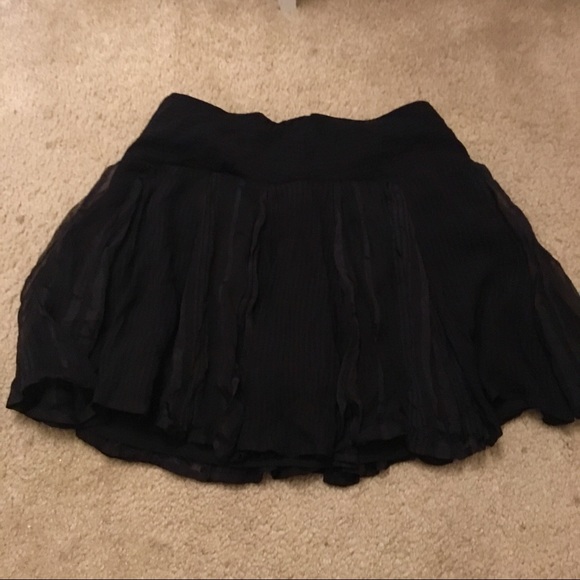 black flowy mini skirt